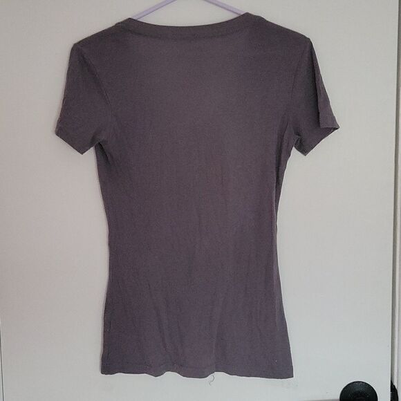 ⭐️Host Pick⭐️ Billabong Graphic Tee - Picture 3 of 5